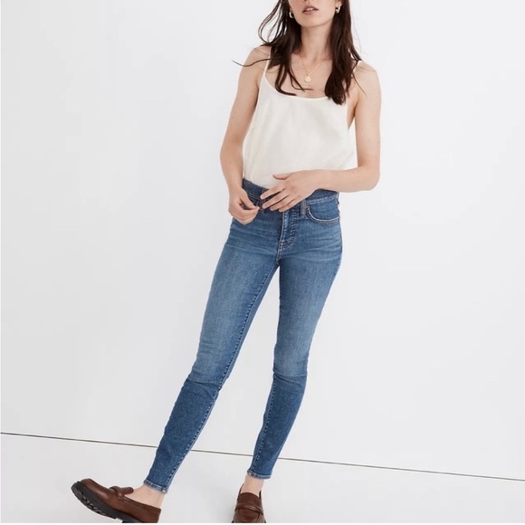 Madewell Mid Rise Skinny Jeans - Picture 1 of 12
